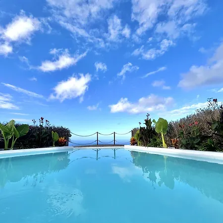 Ocean Breeze Villa *