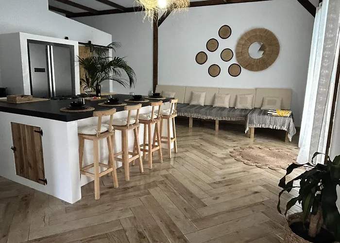 Ocean Breeze Vila *